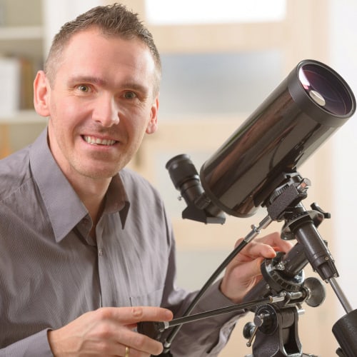 Best Laser Pointer For Astronomy Is Green Better For Stargazing?